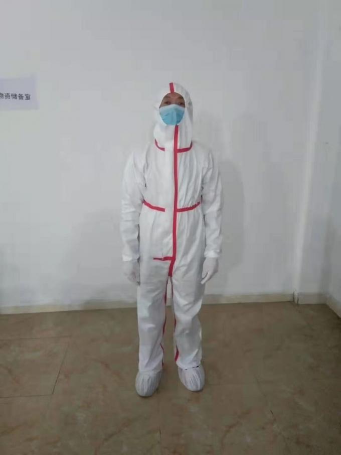 Coronavirusの新しい防止のための快適で使い捨て可能な保護つなぎ服